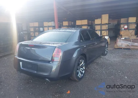 2014 Chrysler 300 300S из США, поврежденный, VIN 2C3CCABG2EH376713